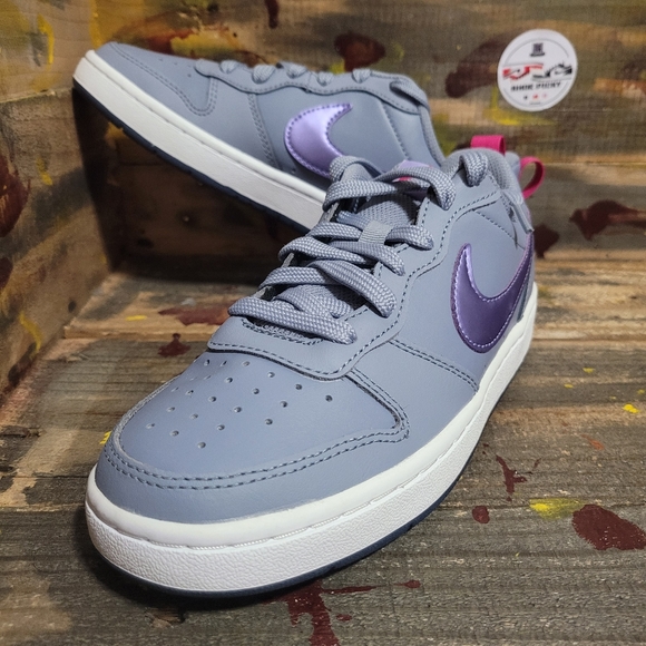 Nike Other - Bigboy Nike athletic shoes size 4.5Y/W6 new